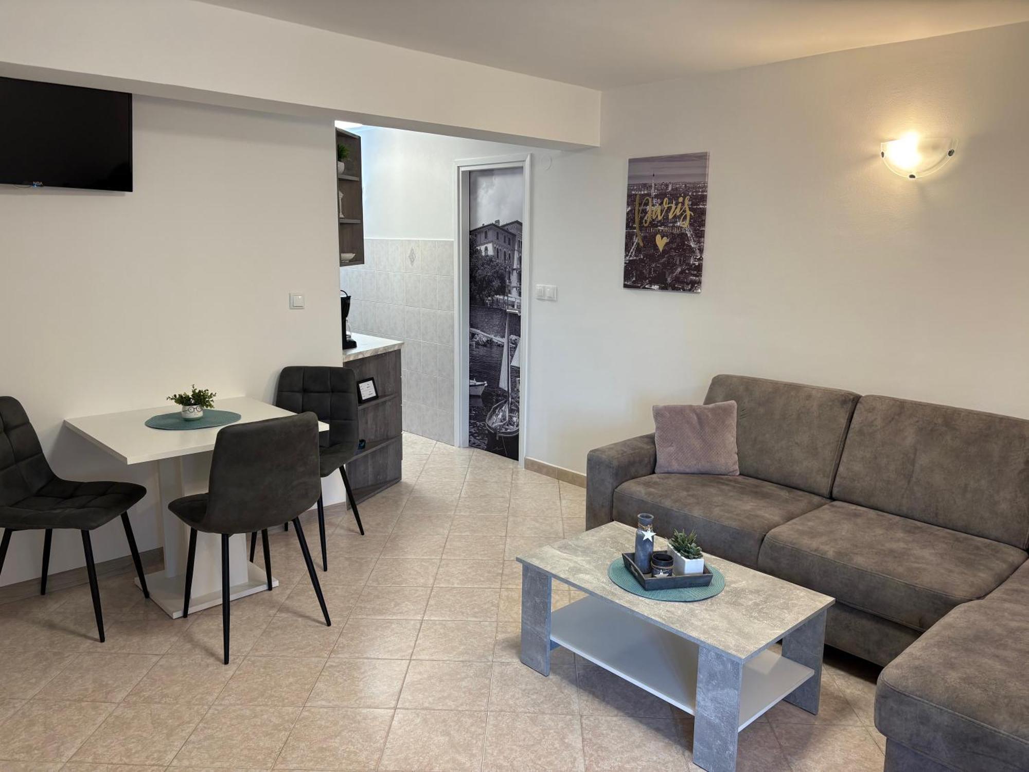 Apartments Vilma 로브란 외부 사진