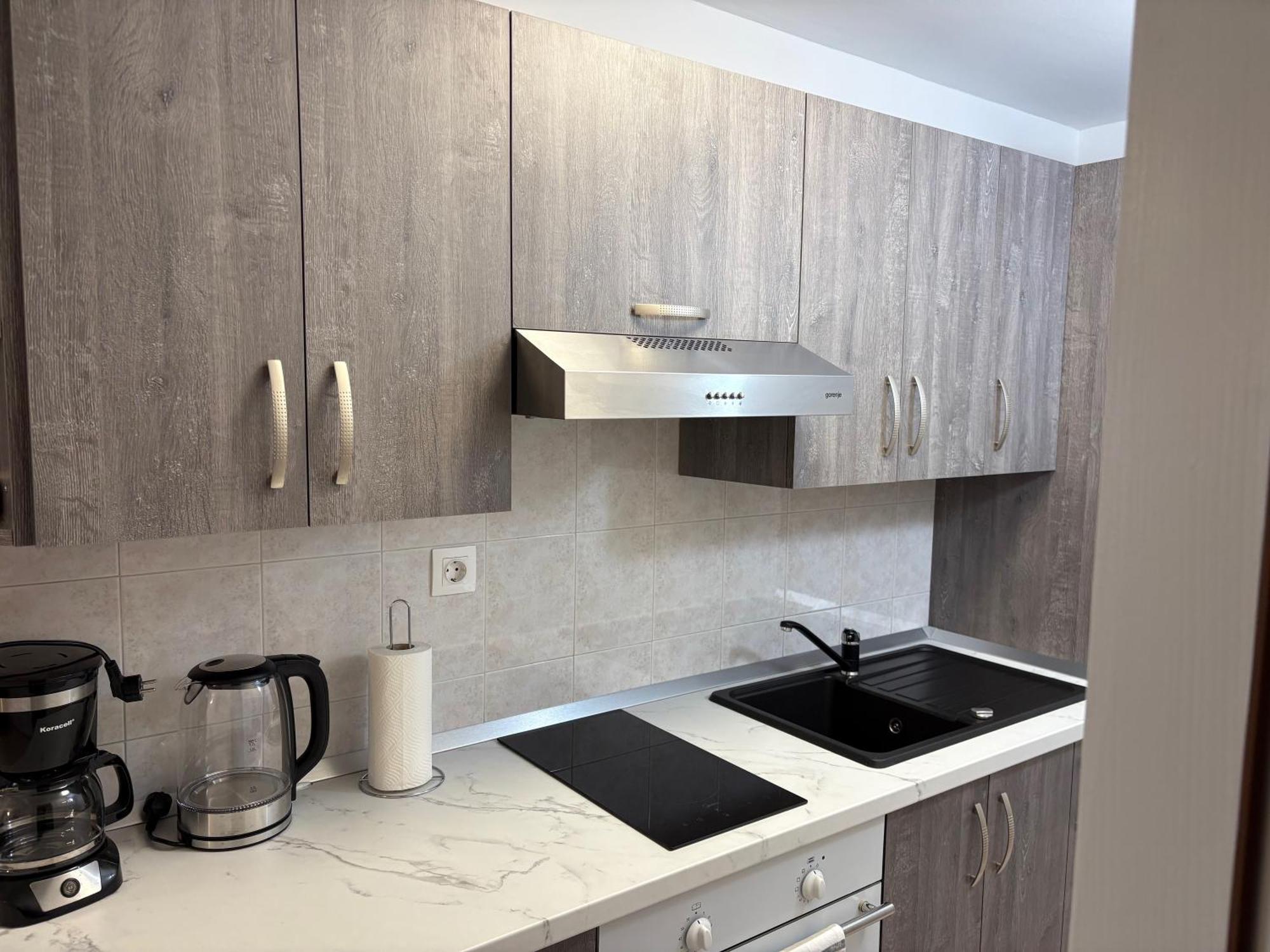 Apartments Vilma 로브란 외부 사진